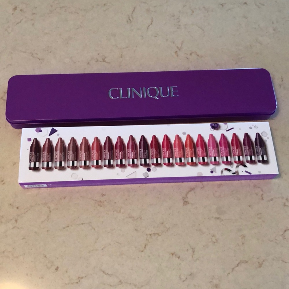 Clinique Chubby Stick Lipstick Gift Set - Picture 2 of 4